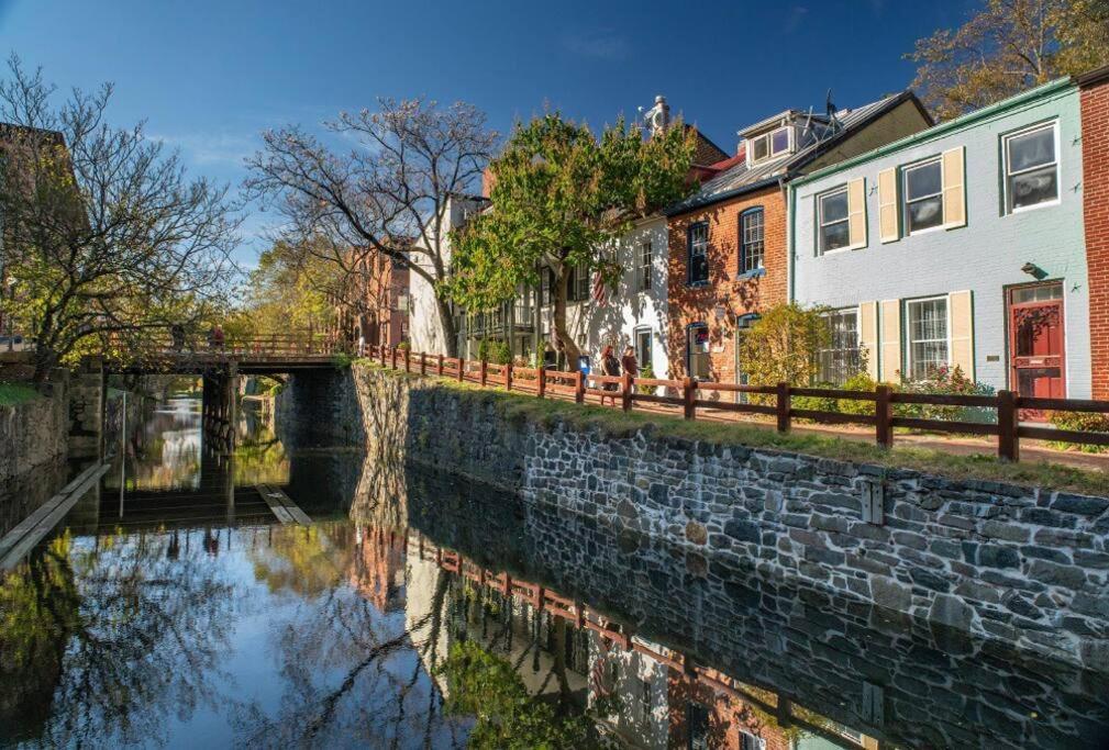 Glover Park/Georgetown Oasis With Parking Apartment Washington Exterior photo